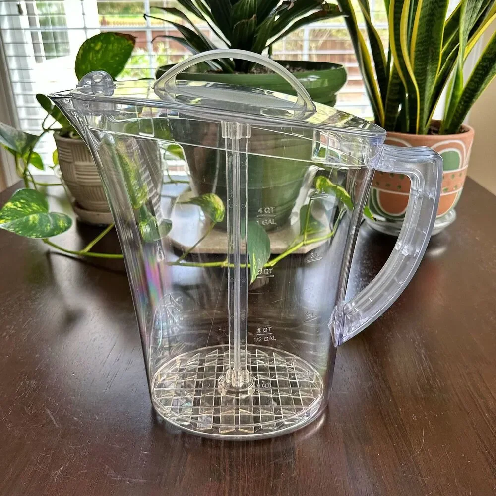 Pampered Chef Quick-Stir Pitcher 2 - 4 Qt (upto 1 Gal) w/ Mixing Plunger